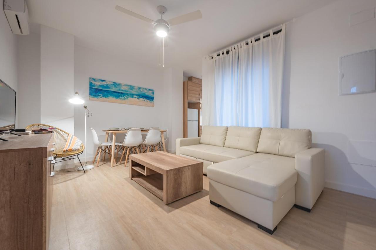 Dona Elvira Parras Apartament